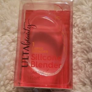 5/$25 ULTA Beauty Silicone Blender